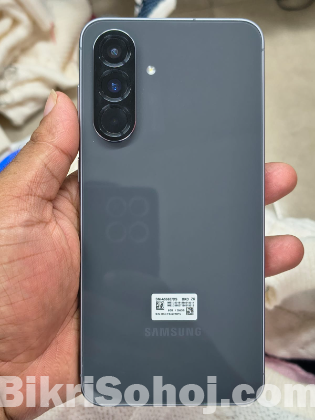 Samsung a56
